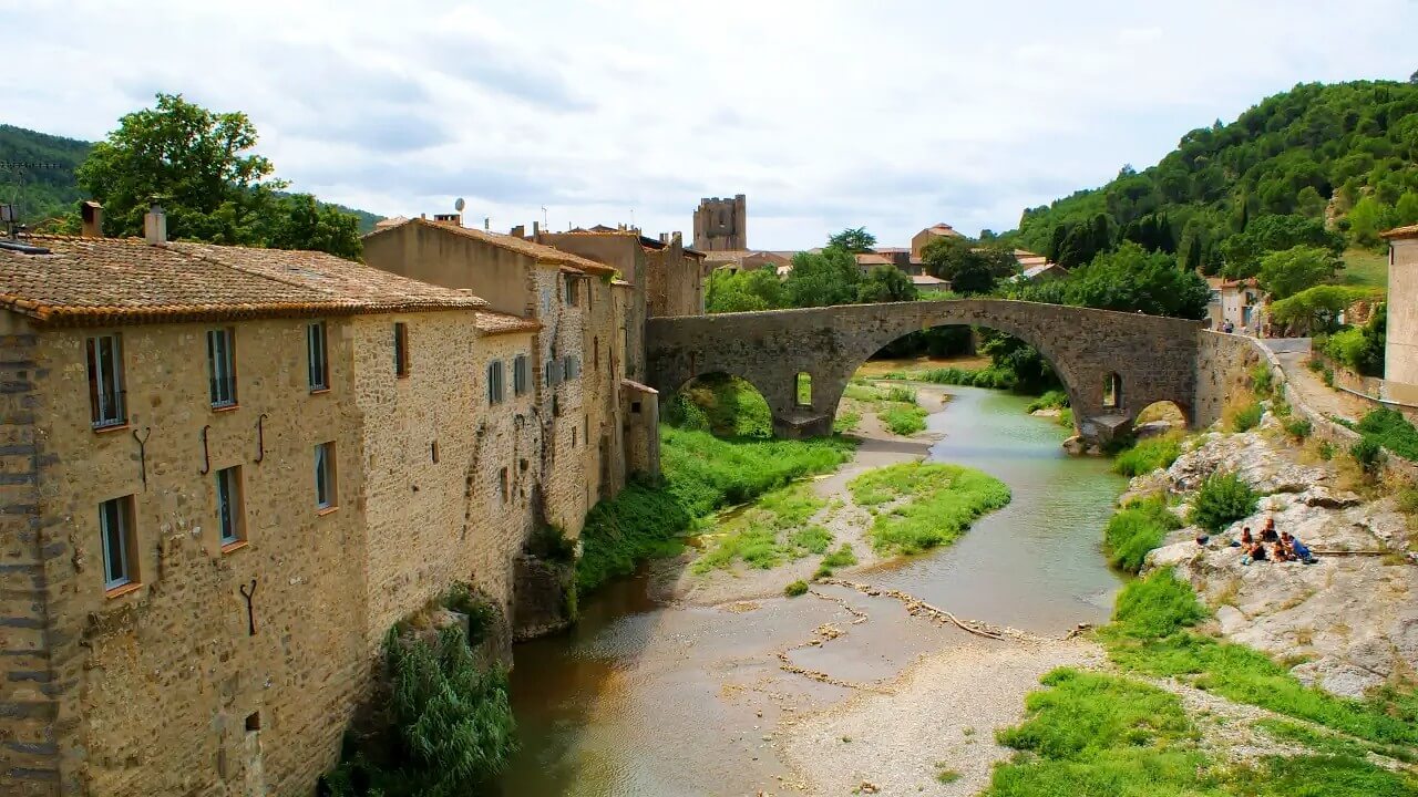 Enoturismo en el Priorat: las 7 mejores Catas y paseos entre viñas 20 lagrasse