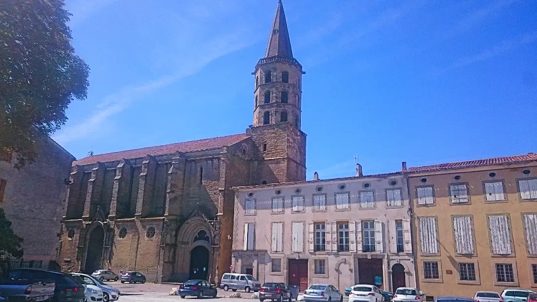 Castelnaudary, la capital mundial del cassoulet 9 Iglesia de Saint-Jean-Baptiste Castelnaudary