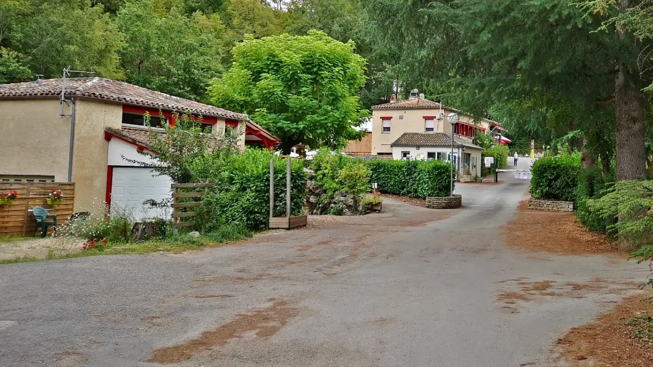 Florencia (Italia) | hu Firenze camping in town: bien comunicado y cerca del centro histórico 16 Camping de la plage -Saint-Cirq-Lapopie