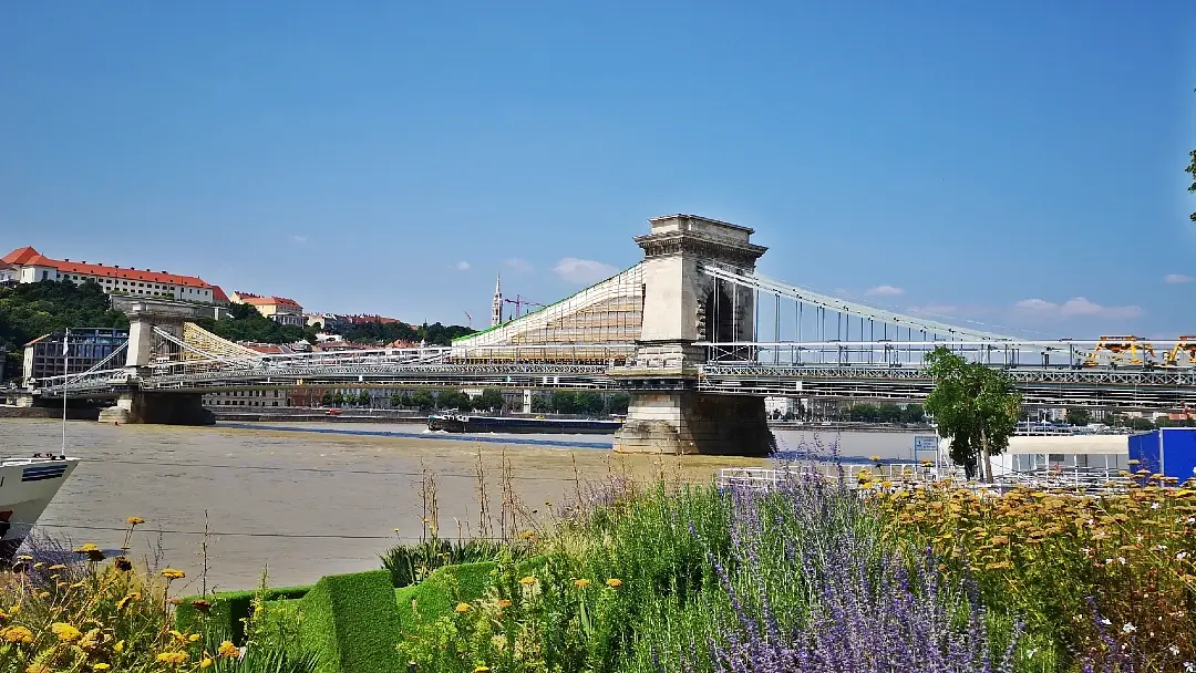 Guía de Budapest, esencias de la vieja Europa 38 Puente de las Cadenas Budapest