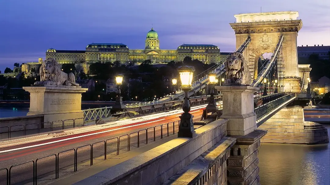 Guía de Budapest, esencias de la vieja Europa 39 Puente de las cadenas Budapest
