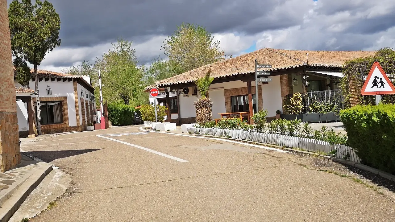 Los 12 Molinos de Consuegra, paisajes de Don Quijote 15 Camping el Greco Toledo