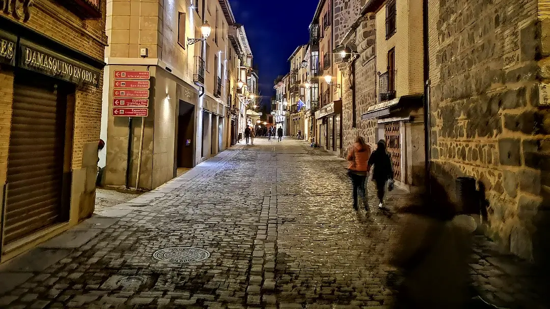 Toledo, la maravillosa ciudad de las 3 culturas 21 Calle Santo Tomé Toledo