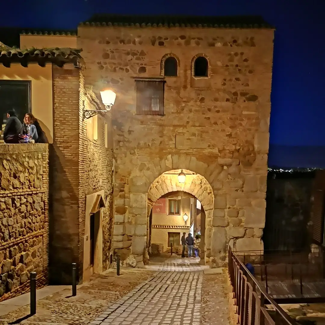 Toledo, la maravillosa ciudad de las 3 culturas 23 Puerta de Valmardón Toledo