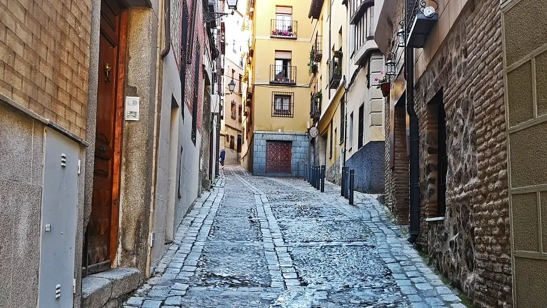 Toledo, la maravillosa ciudad de las 3 culturas 28 Calle Cristo de la Luz Toledo