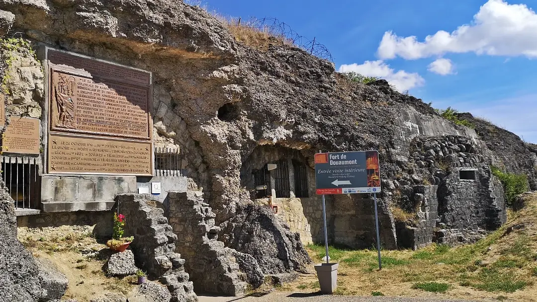Fleury-devant-Douaumont y los pueblos fantasma de la Batalla de Verdún 4 El Fuerte Douaumont, actualmente. Se construyó entre 1884 y 1886, tras finalizar la guerra franco-prusiana.