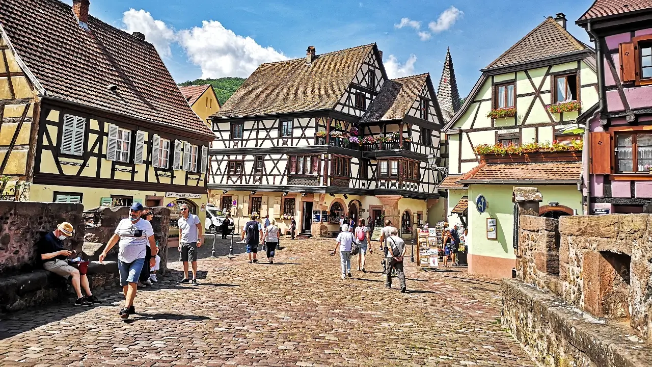 Alsacia: 1000 Paisajes de vino y pueblos de cuento 12 Maison Brief-Faller Kaysersberg Alsacia