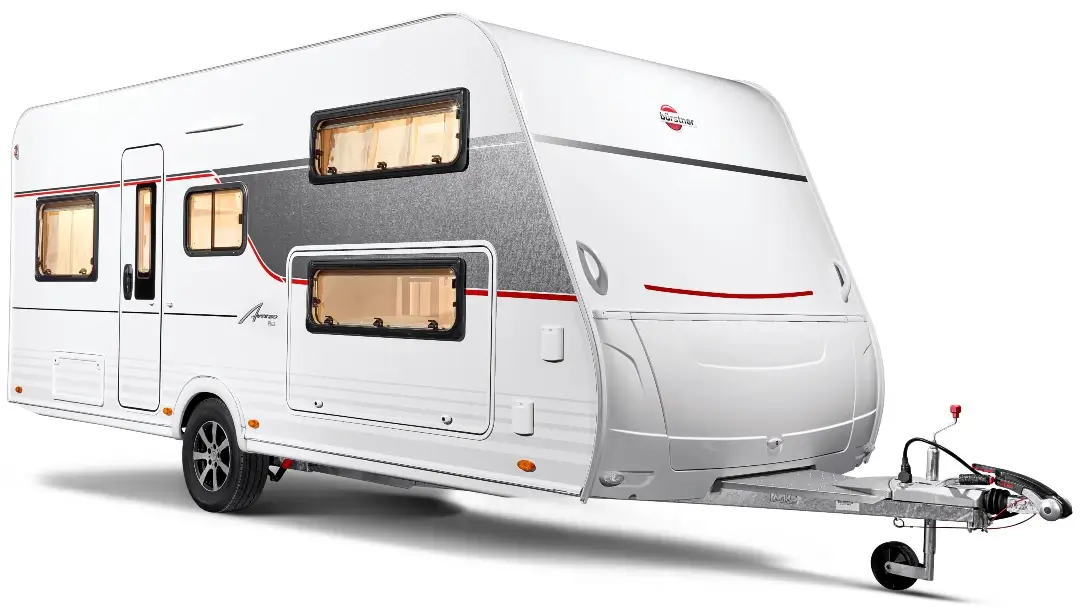 Caravanas Bürstner: control inteligente, pack “Black Forest” y nuevas camas abatibles 7 Bürstner Averso Plus