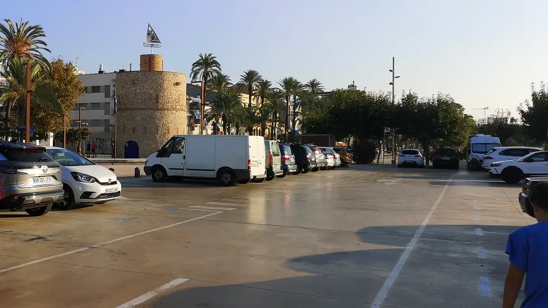 Vilanova i la Geltrú, la Geltrú y Vilanova: ¿tanto monta, monta tanto? 3 Parking Vilanova i la Geltrú
