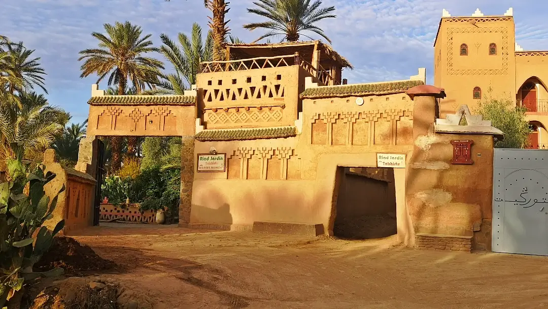 Ruta del desierto por libre: de Merzouga a Marrakech por el Valle del Draa 14 Riad Tabhirte, Agdz