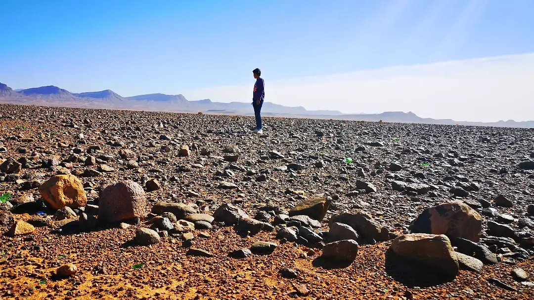 Ruta del desierto por libre: de Merzouga a Marrakech por el Valle del Draa 8 N-12 entre Rissani y Zagora Marruecos