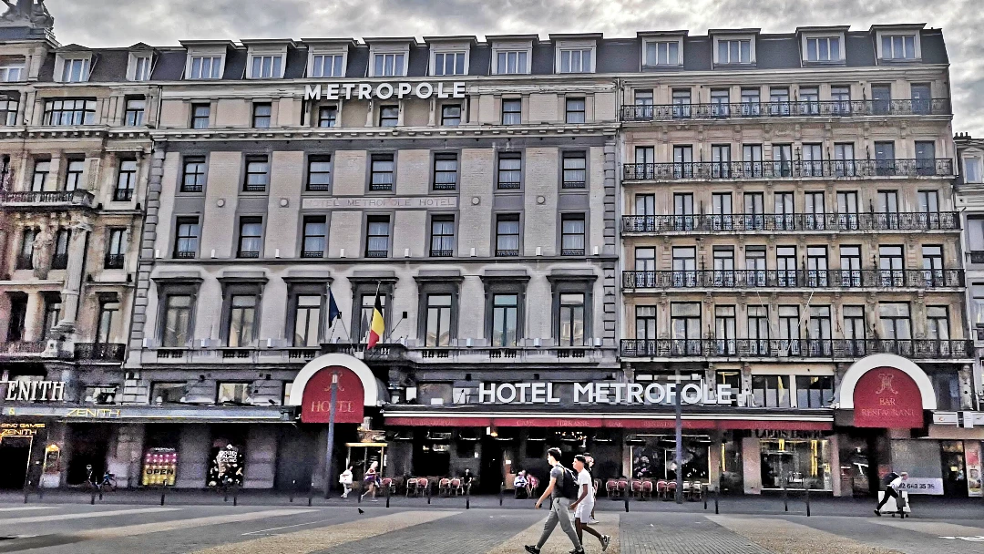 Siguiendo el rastro de Tintín en Bruselas 6 Tintín en Bruselas Hotel Metropole