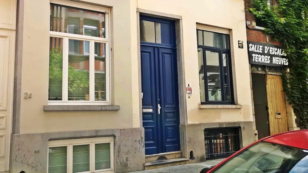 Siguiendo el rastro de Tintín en Bruselas 10 Rue Terre-Neuve, 26 (calle del Labrador en las Aventuras de Tintín).