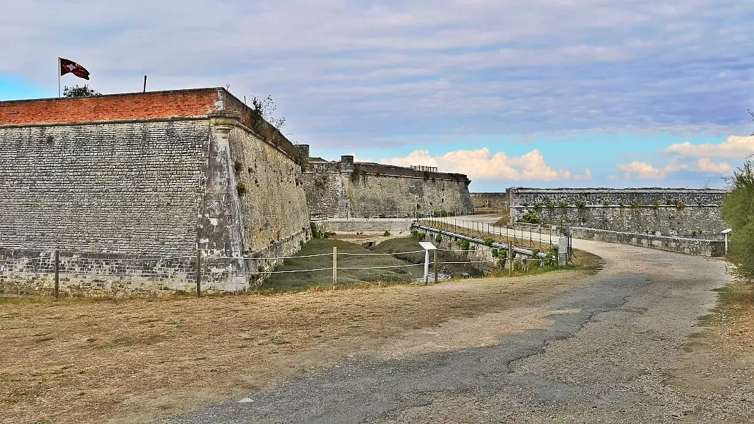 Isla de Ré: Un tesoro natural en el Atlántico francés 11 Fort la Prée