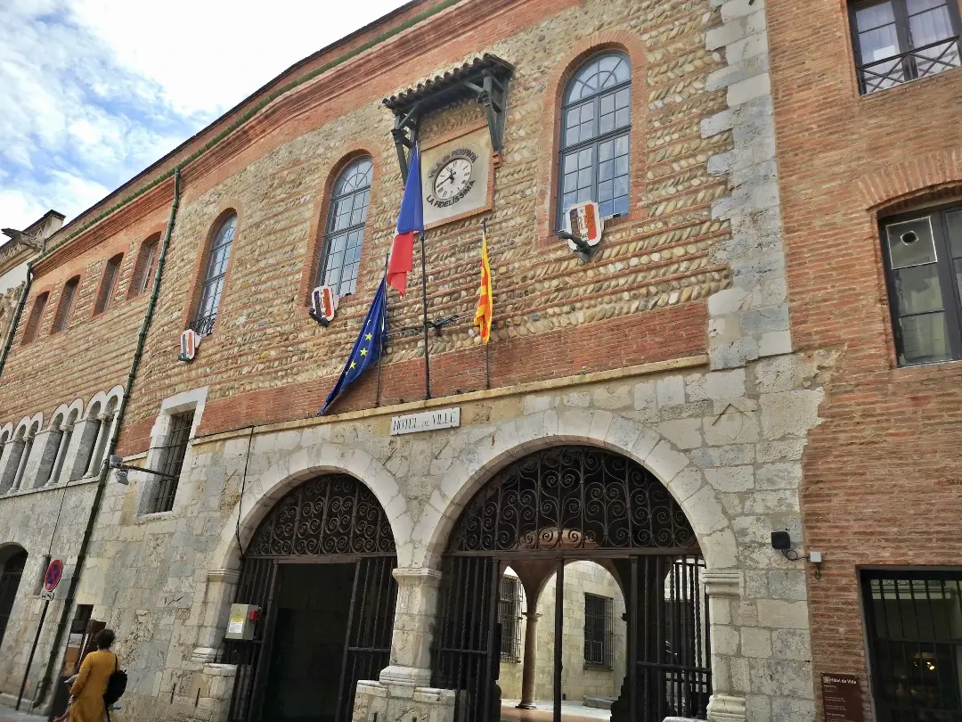 Que ver en Perpiñán, la capital francesa del Reino de Mallorca 3 Ayuntamiento de Perpiñán