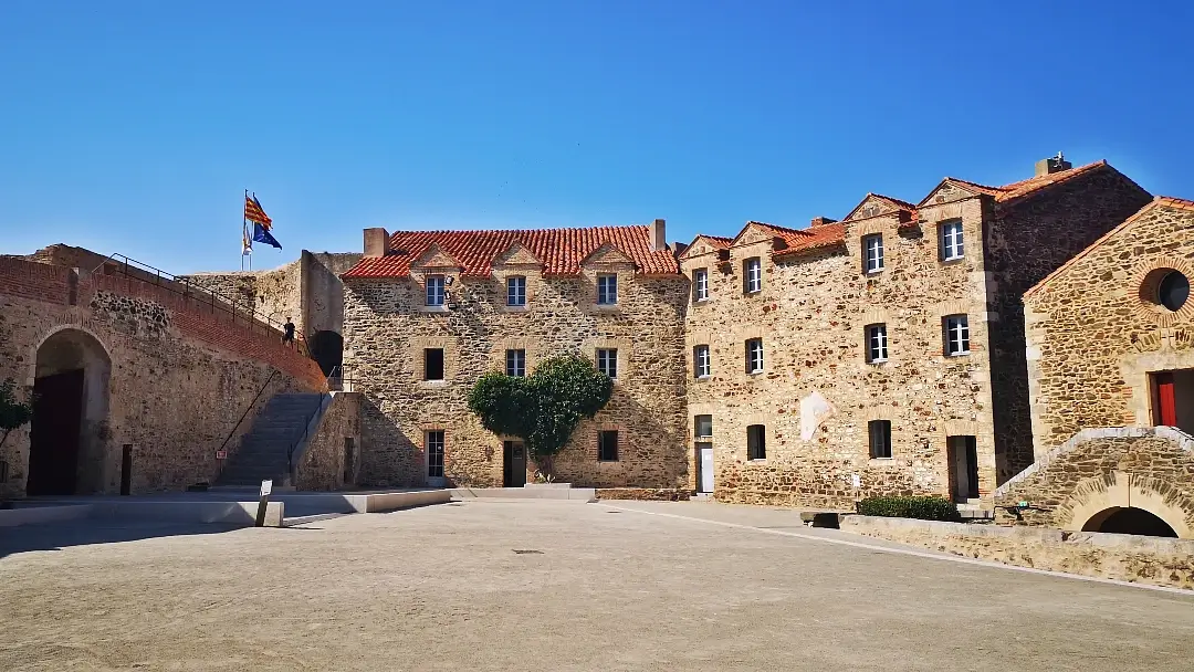 Que ver en Collioure, el pueblo favorito de los franceses 6 Castillo Real de Collioure