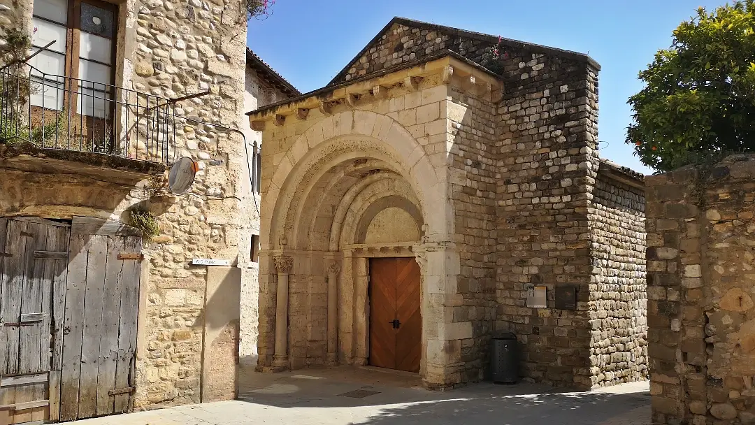 Besalú: un paseo por la edad media 15 Besalú