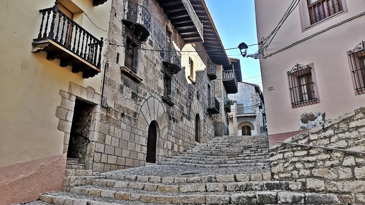 Calaceite, Qal’at Zayd y el "boom latinoamericano" 16 Casa Palacio Palomo, en Peñarroya de Tastavins.