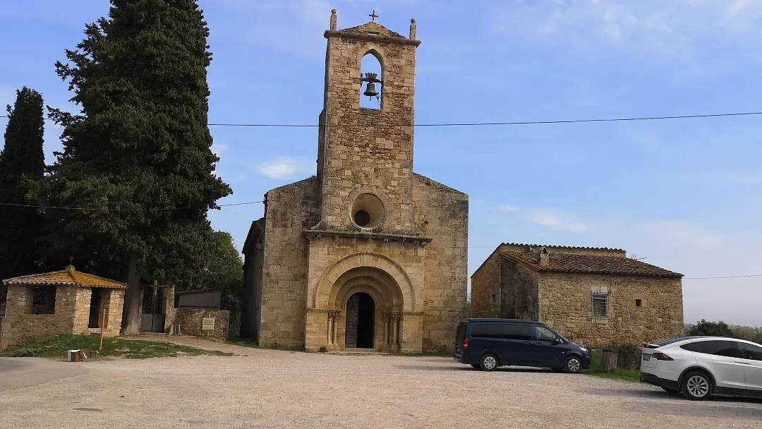 Banyoles (Girona) | Camping el Llac - Mucho para ver y hacer en pocos kilómetros 1 Santa Maria de Porqueres