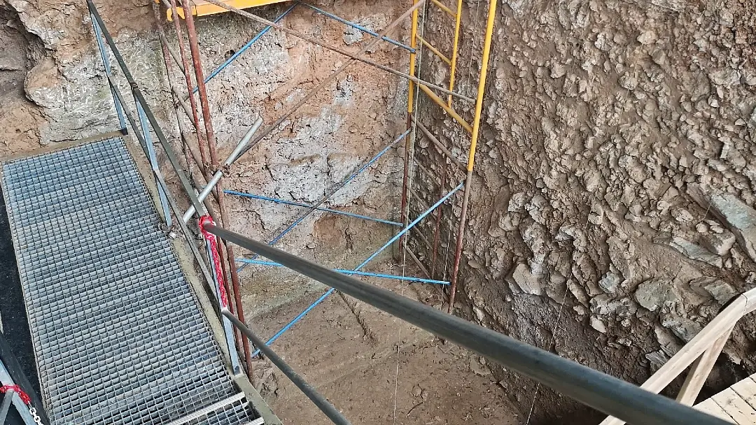 Besalú: un paseo por la edad media 28 Cuevas prehistóricas de Serinyà