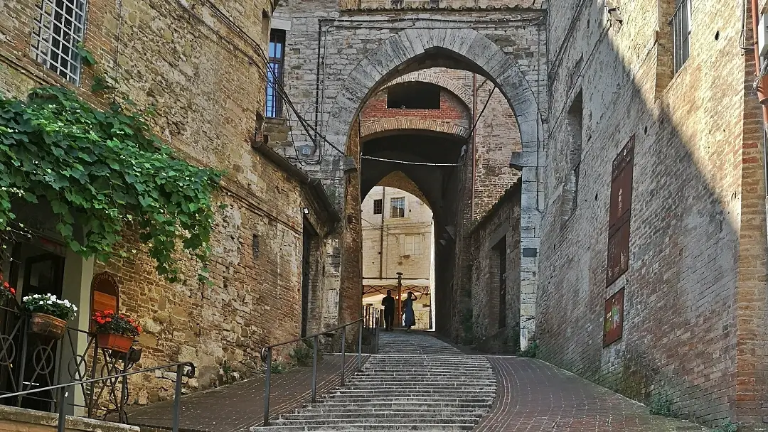 Que ver en Perugia, la encantadora capital medieval de Umbría 4 Escalinatas del Acueducto Perugia