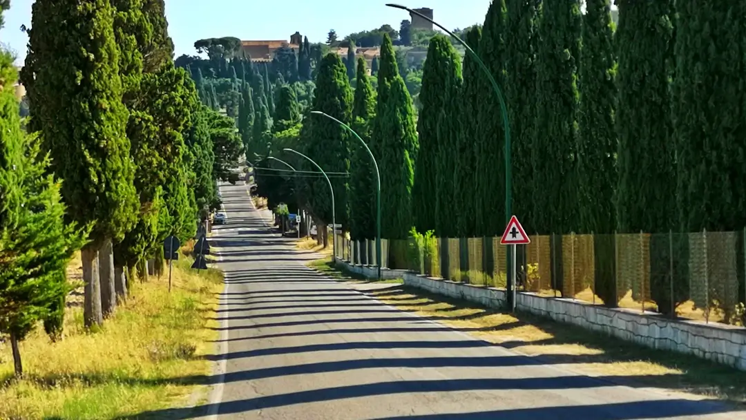 El célebre paisaje de Gladiator en el Val d'Orcia: Un paseo cinematográfico por la belleza toscana 5 Toscana Val d'Orcia Monticchiello SP88