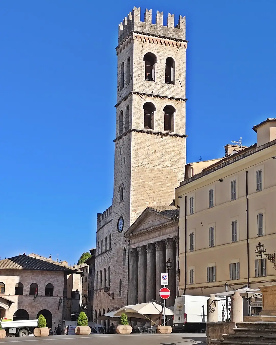 Que ver en Asís, Patrimonio Mundial de la UNESCO: aquí nació San Francisco 15 Piazza del Comune Asís Assisi