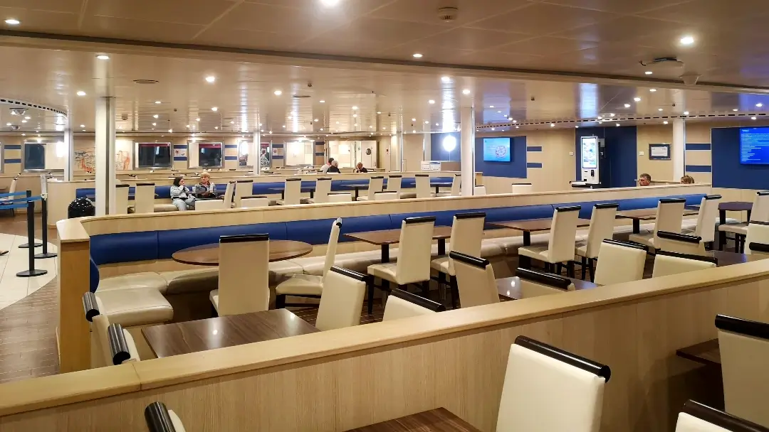 Barcelona - Roma en ferry con coche y caravana 17 Ferry Barcelona - Civitavecchia