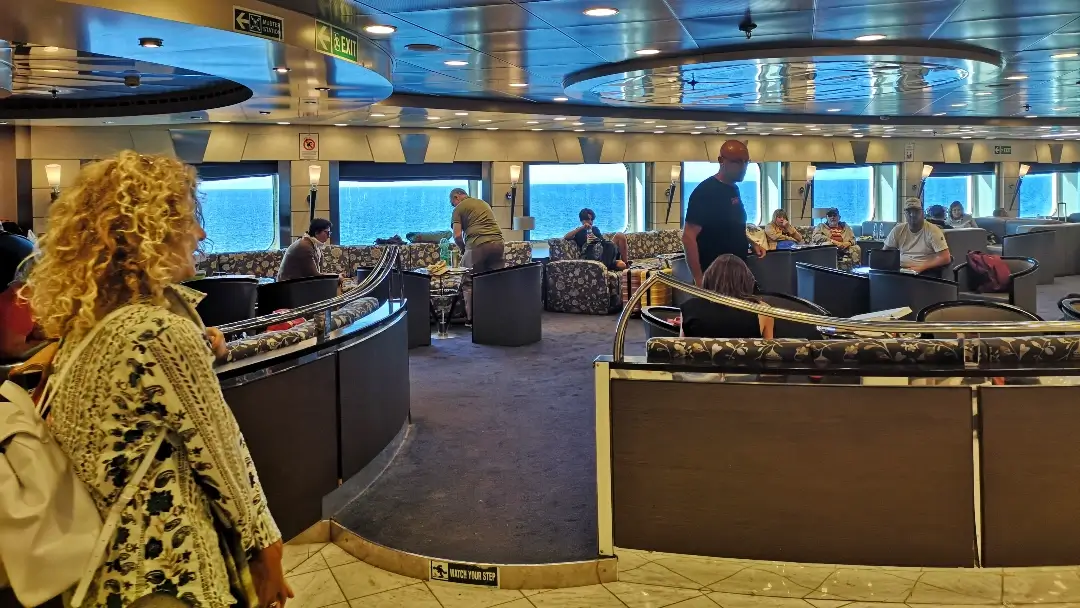 Barcelona - Roma en ferry con coche y caravana 16 Ferry Barcelona - Civitavecchia
