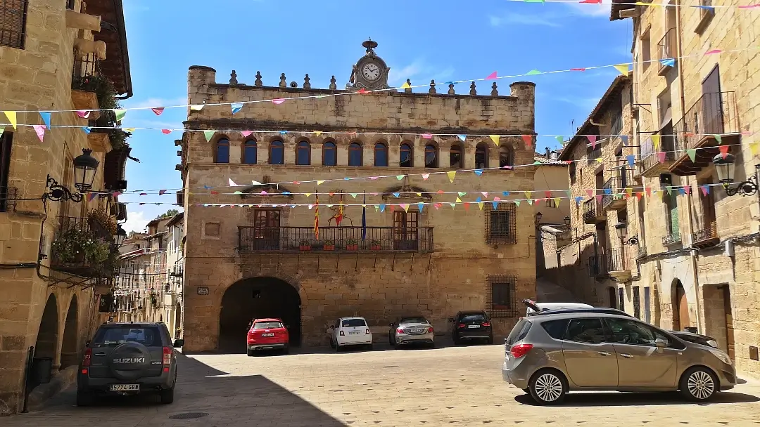 Que ver en La Fresneda, una joya escondida en El Matarraña 12 Ayuntamiento de La Fresneda