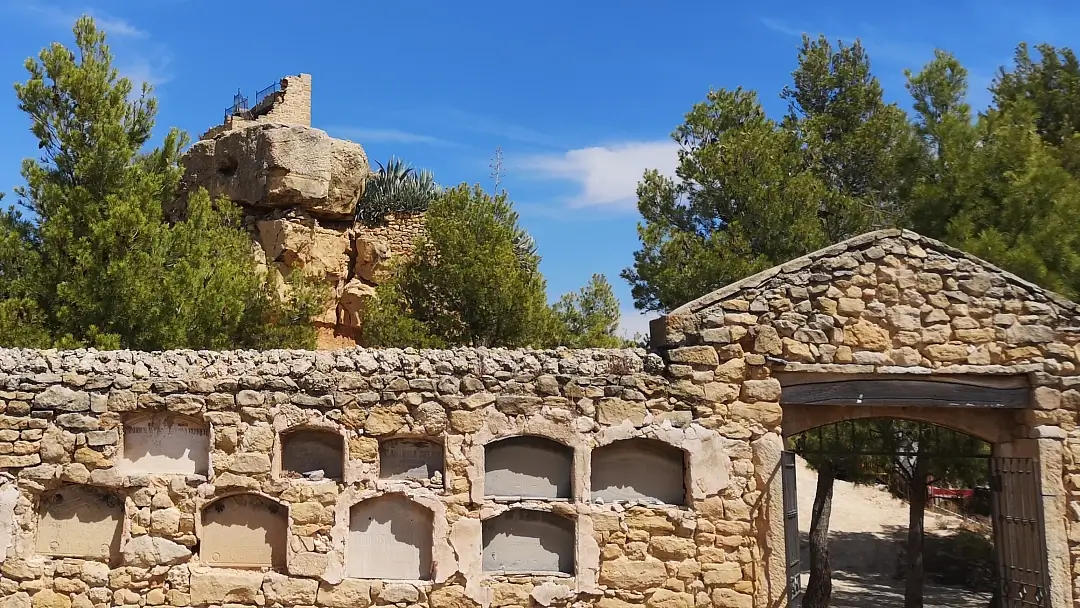 Que ver en La Fresneda, una joya escondida en El Matarraña 19 Cementerio antiguo La Fresneda