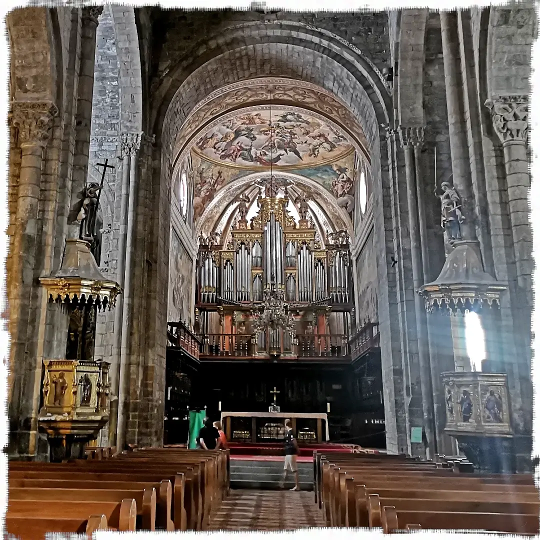 Jaca, la primera capital del reino 5 Catedral de Jaca