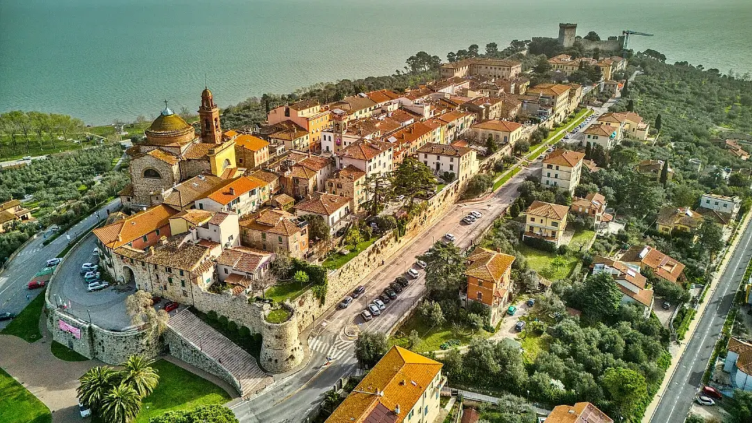 Ruta por 7 de los pueblos más bonitos de Umbría, Italia 22 Castiglione del Lago Umbria