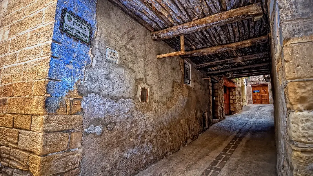 Que ver en La Fresneda, una joya escondida en El Matarraña 24 Calle de la Fantasma La Fresneda