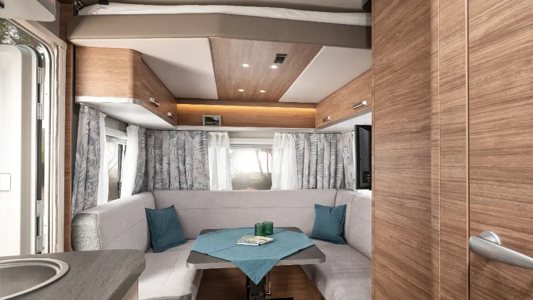 Todo sobre la Weinsberg CaraOne, una de nuestras favoritas 13 Weinsberg CaraOne Salón en U