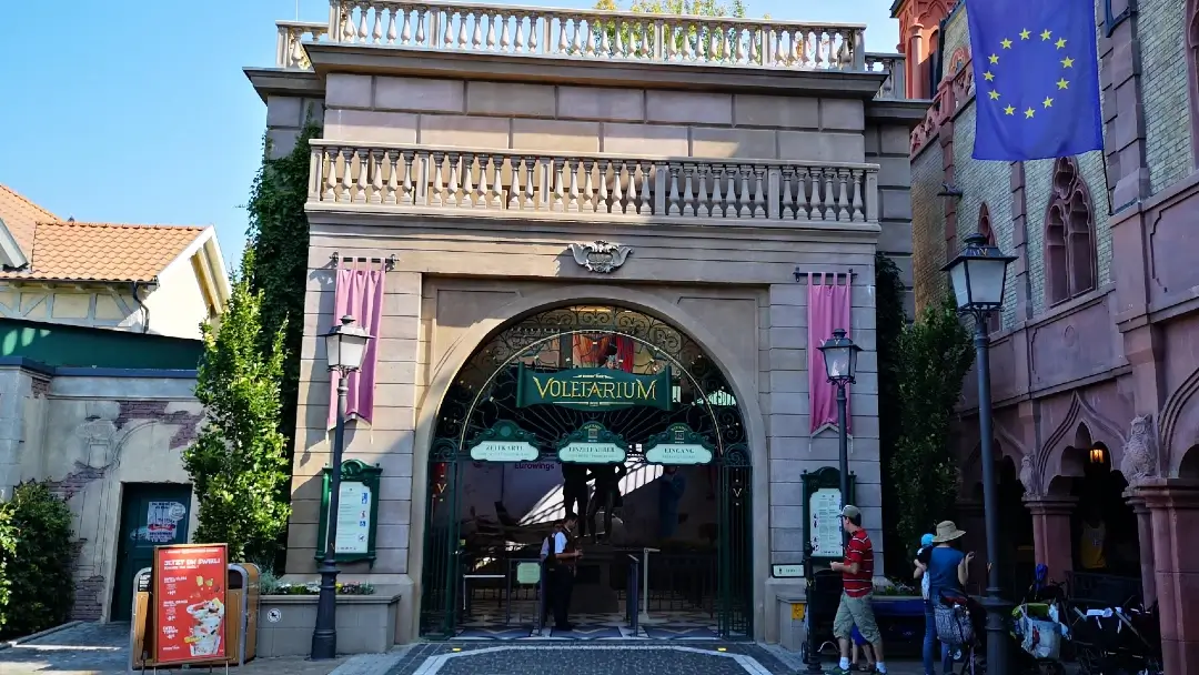 Europa Park: un espectacular parque temático a las puertas de la Selva Negra 7 Voletarium Europa Park