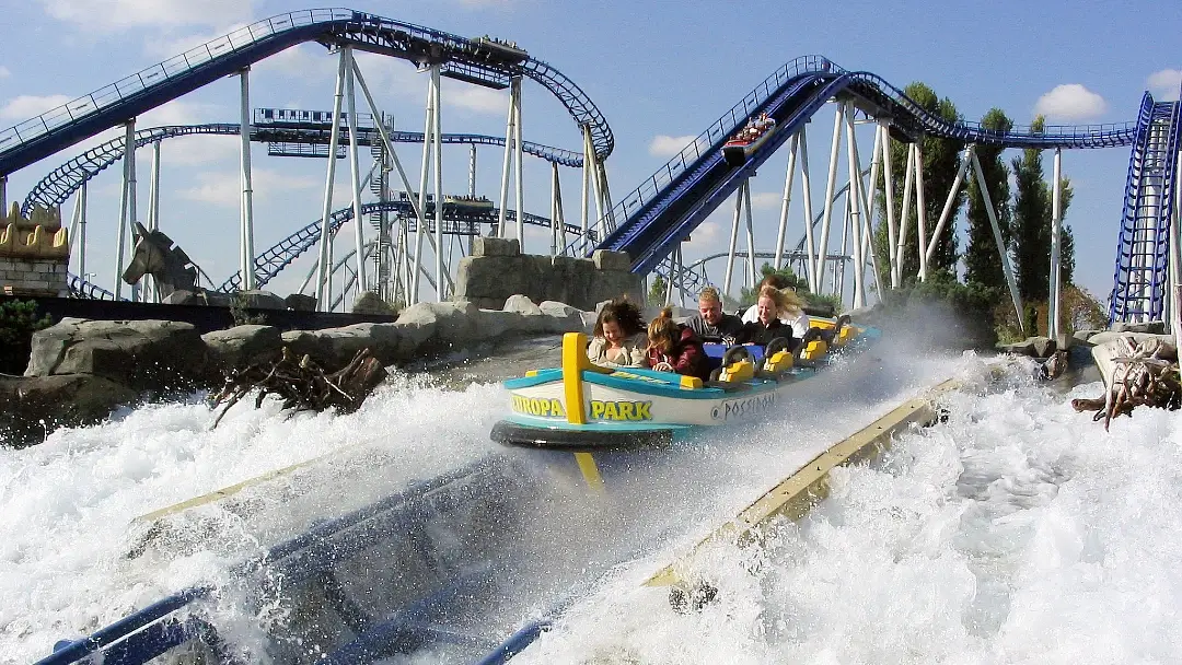 Europa Park: un espectacular parque temático a las puertas de la Selva Negra 10 Poseidon Europa Park