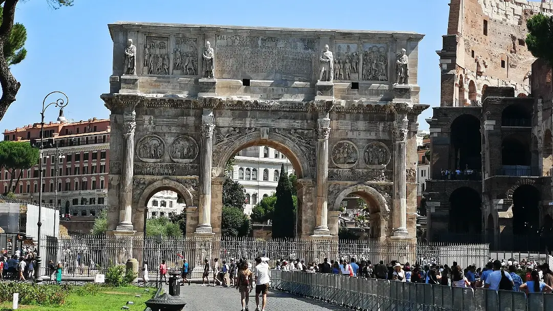 Que ver en Roma, la ciudad eterna... y llena de turistas 13 que ver en Roma la ciudad eterna Arco de Constantino
