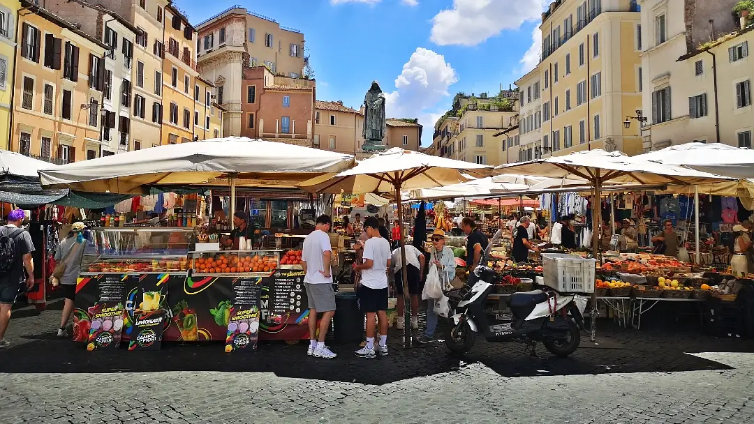Que ver en Roma, la ciudad eterna... y llena de turistas 23 Campo de' Fiori Roma