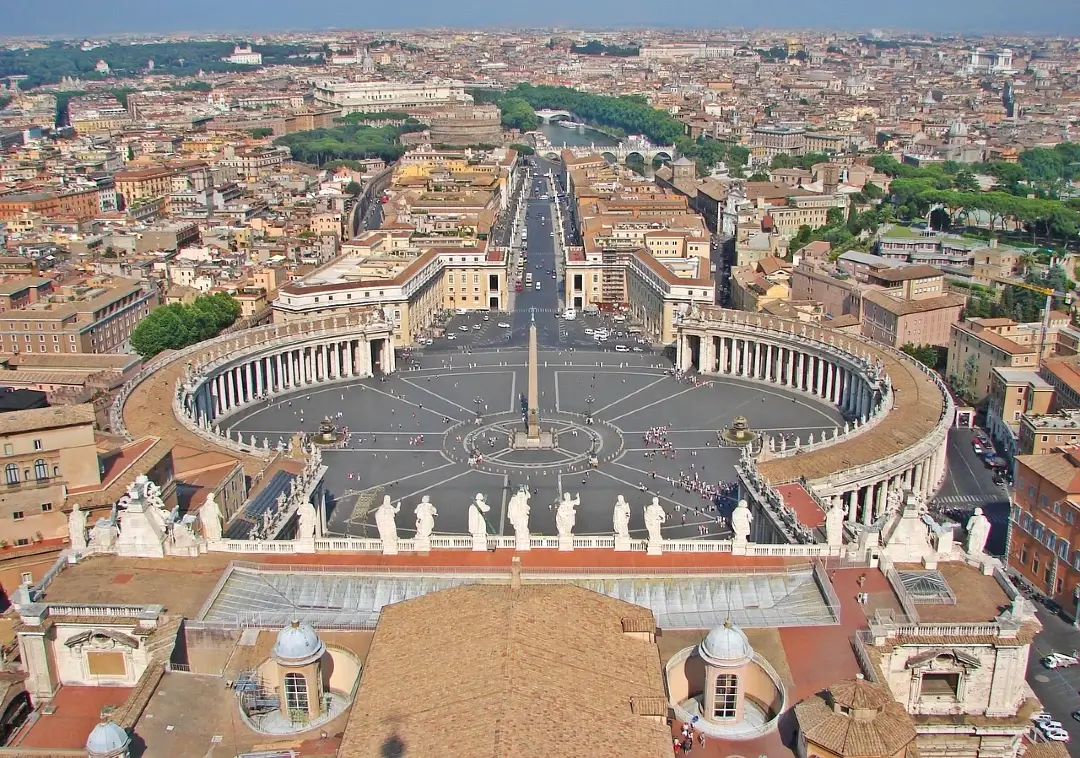 Que ver en Roma, la ciudad eterna... y llena de turistas 25 Plaza de San Pedro Roma