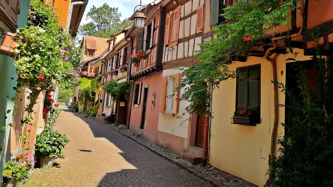 Que ver en Kaysersberg, la 'Montaña del Emperador' de Alsacia 19 Rue des Forgerons Kaysersberg Alsacia