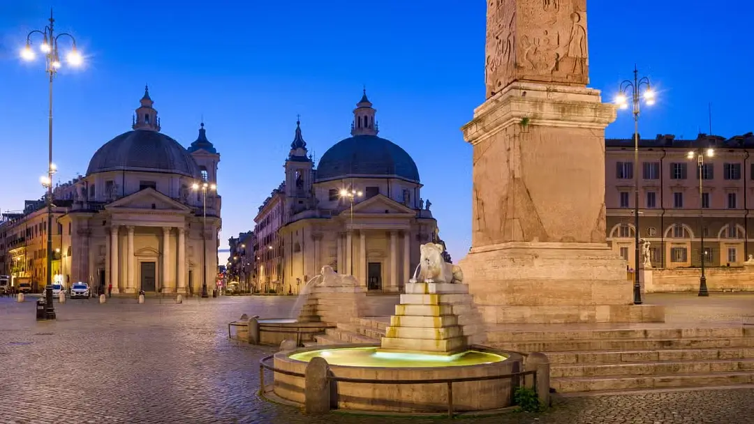 10 free tours y visitas guiadas imprescindibles en Roma 10 free tours imprescindibles en roma Piazza del Popolo de noche Roma